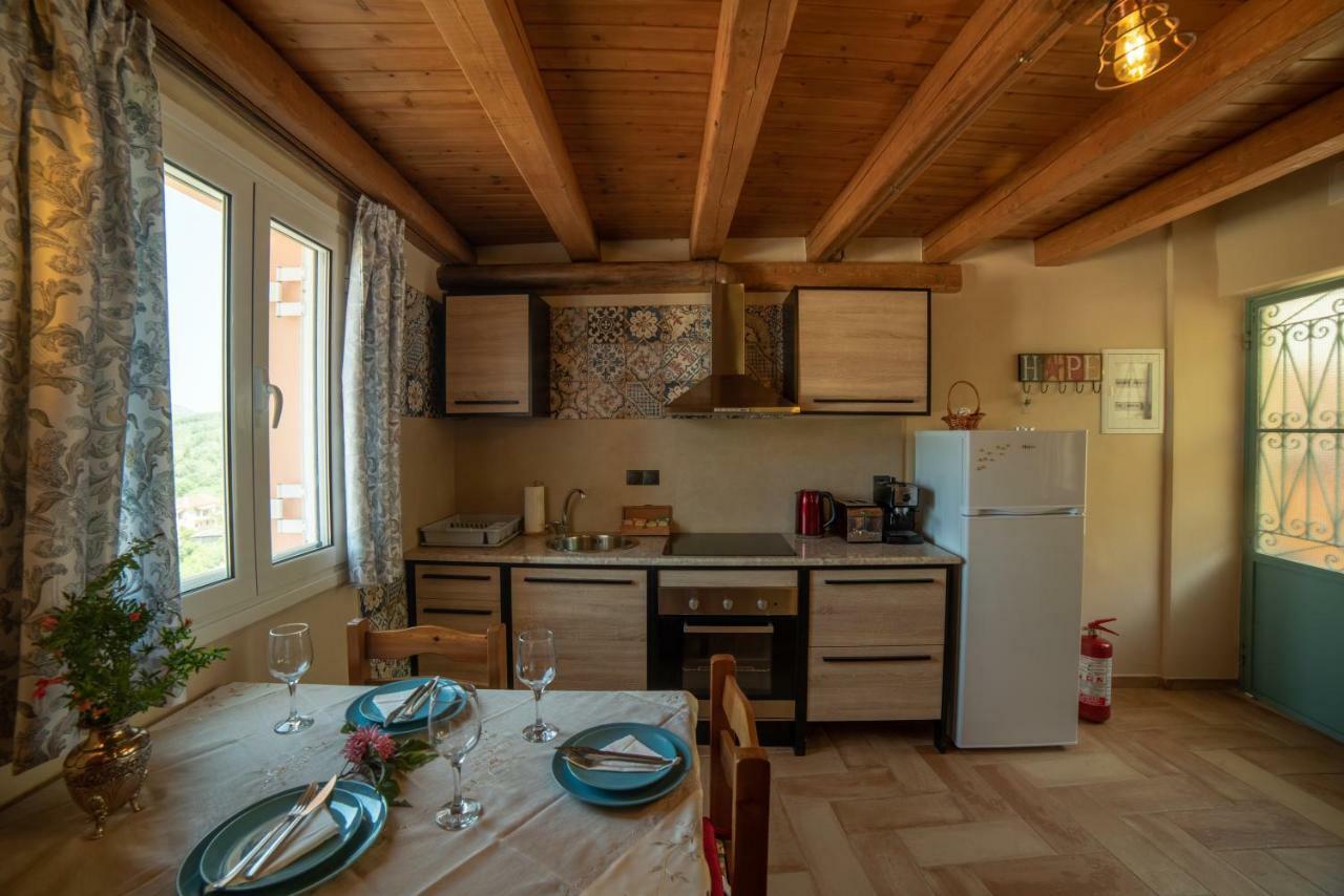 Menecrates Rustic - San Matteo Lejlighed Ágios Matthaíos Eksteriør billede